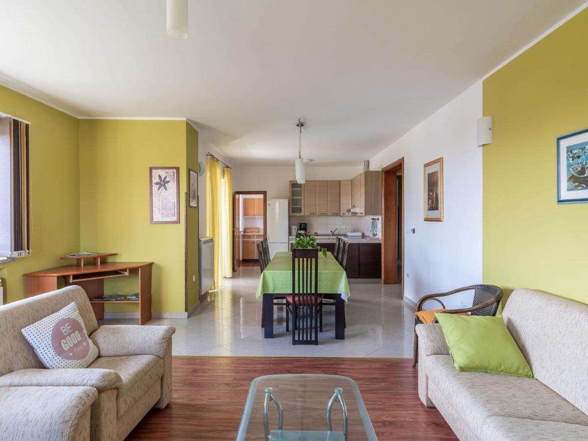 Apartment Kate-3 By Interhome Rukavac  المظهر الخارجي الصورة
