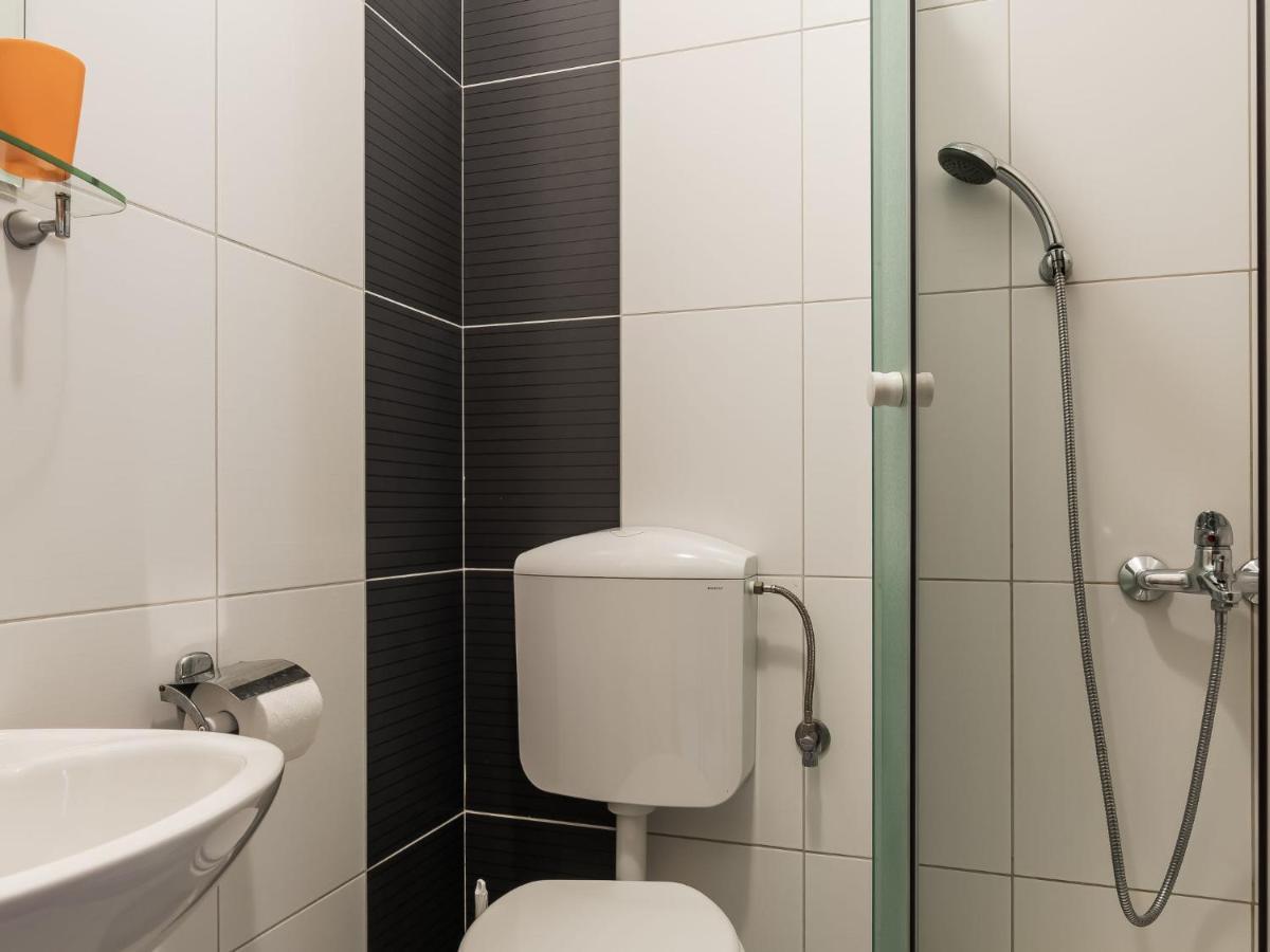 Apartment Kate-3 By Interhome Rukavac  المظهر الخارجي الصورة